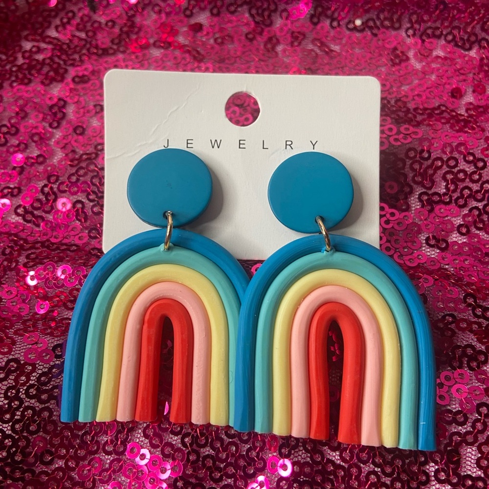 Boutique rainbow earrings (New)